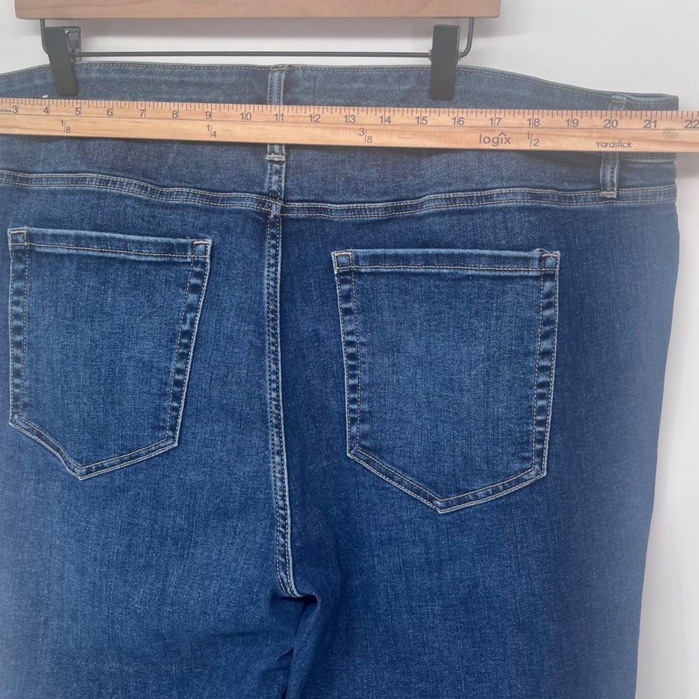 Lane Bryant‎ Straight Leg Jeans Womens 24 Blue Flex Magic Waistband Relaxed Fit - Picture 4 of 10
